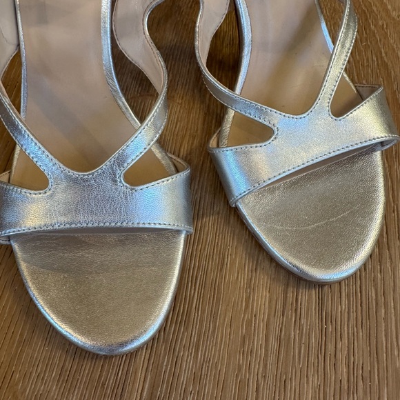 🔥Stuart Weitzman🔥FORMAL Mariposa 80 Sandal Sz7 Silver Worn3times PriceFirm! - Picture 6 of 14
